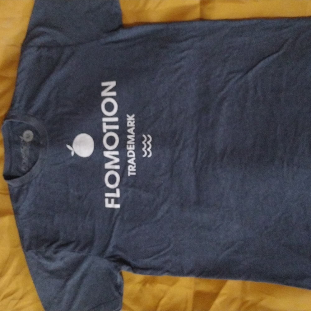 Flomotion Tshirt, vintage but GREAT condition!